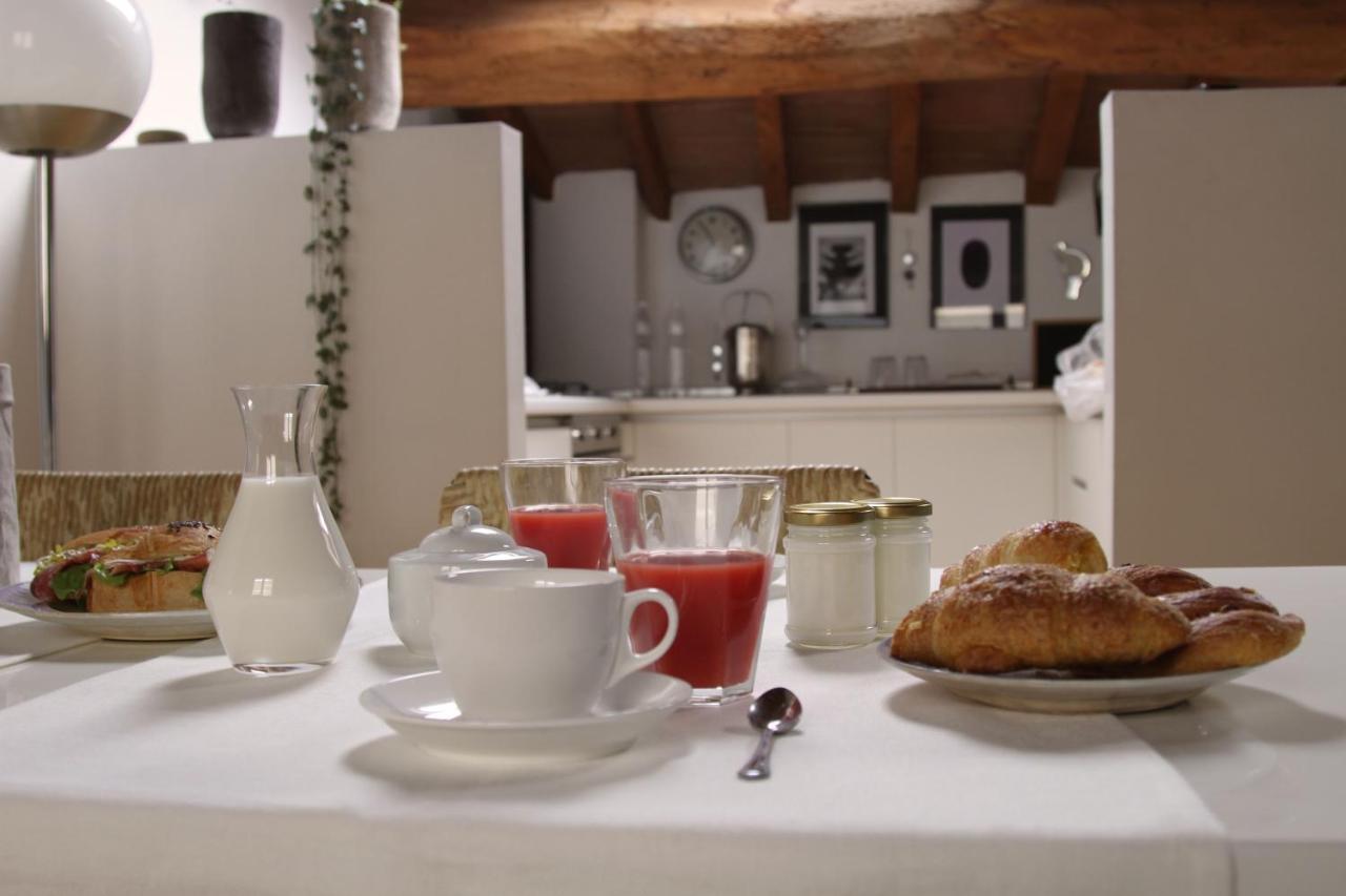Stella21 Bedandbreakfast Modena Dış mekan fotoğraf